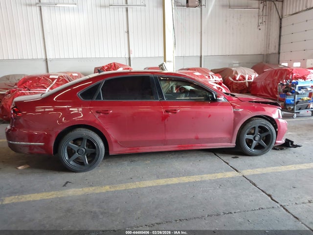 1VWAA7A31JC004669 Volkswagen Passat 2.0t R-line/2.0t S