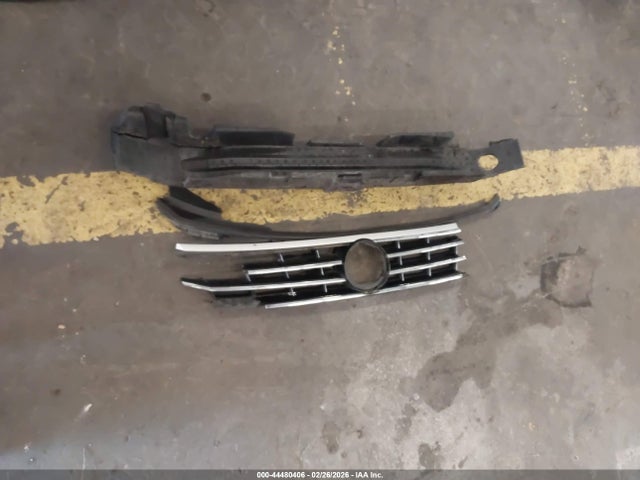 1VWAA7A31JC004669 Volkswagen Passat 2.0t R-line/2.0t S