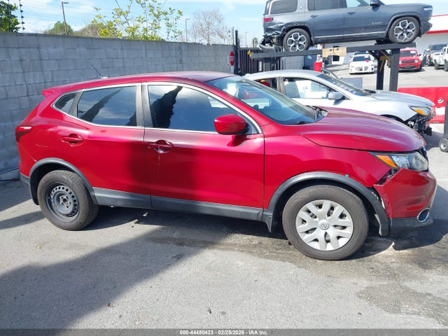 JN1BJ1CP4JW104903 Nissan Rogue Sport S