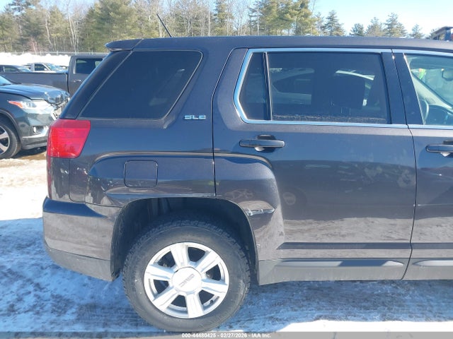 2GKALMEKXG6163175 GMC Terrain Sle-1