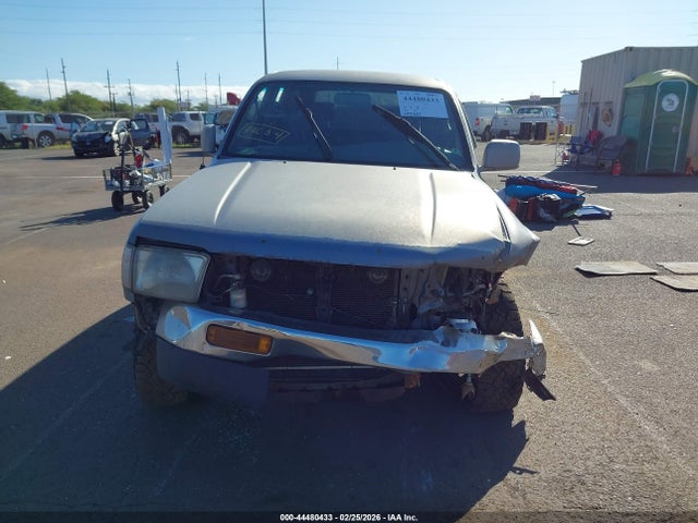 44480433 :رقم المزاد ، JT3GN86R7V0055299 vin ، 1997 Toyota 4runner Sr5 V6 مزاد بيع