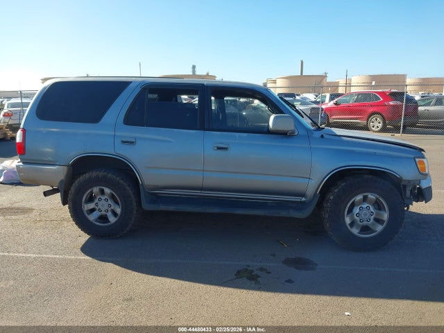 44480433 :رقم المزاد ، JT3GN86R7V0055299 vin ، 1997 Toyota 4runner Sr5 V6 مزاد بيع