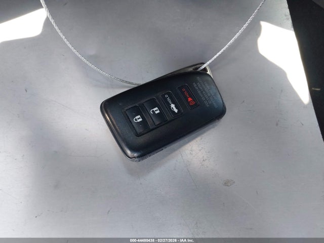44480438 :رقم المزاد ، JTHBA1D27H5053959 vin ، 2017 Lexus Is 200t مزاد بيع