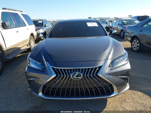 58ADA1C11SU057655 Lexus ES 300H