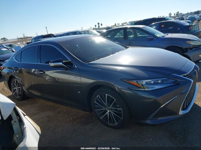 58ADA1C11SU057655 Lexus ES 300H