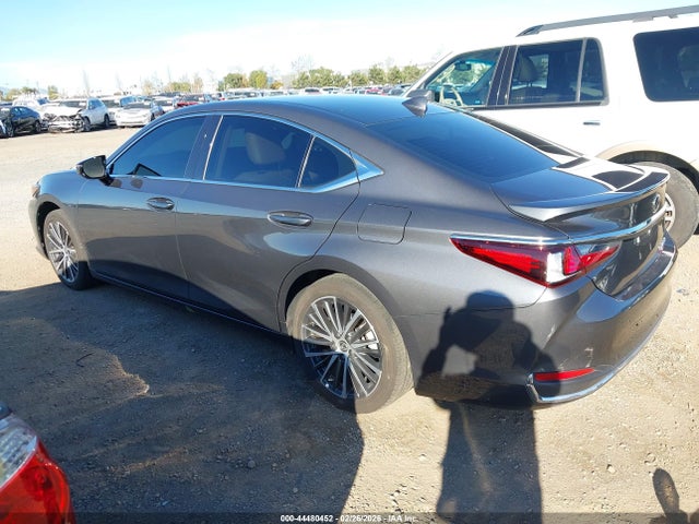 58ADA1C11SU057655 Lexus ES 300H