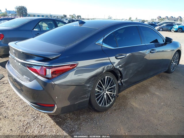 58ADA1C11SU057655 Lexus ES 300H