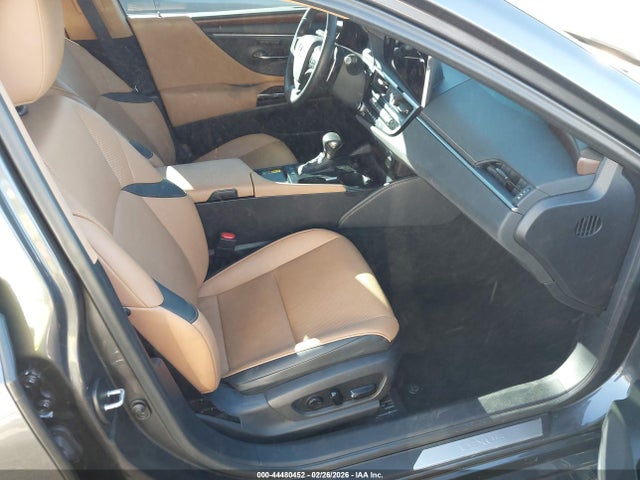 58ADA1C11SU057655 Lexus ES 300H