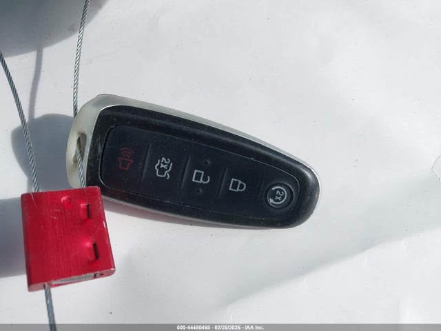 1FMCU9J98HUA81770 Ford Escape Titanium