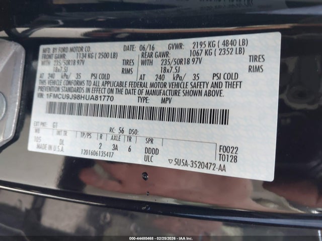 1FMCU9J98HUA81770 Ford Escape Titanium