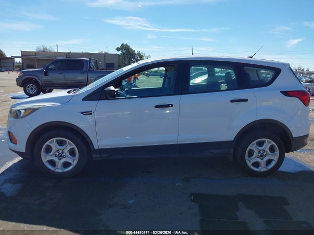 1FMCU0F72KUB79834 Ford ESCAPE S