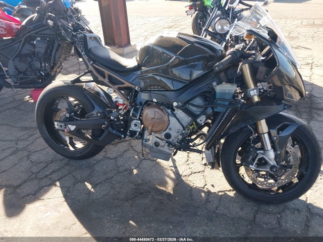 2020 Bmw S 1000 Rr მანქანა იყიდება აუქციონზე, vin: WB10E2303L6D07110, აუქციონის ნომერი: 44480472