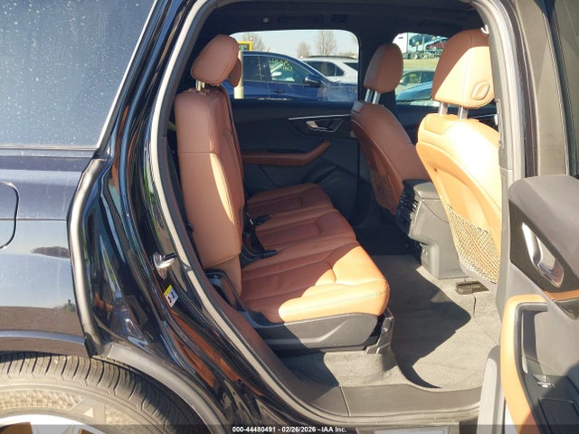 Продаж на аукціоні авто 2021 Audi Q7 Premium 45 Tfsi Quattro Tiptronic, vin: WA1AJAF75MD013654, номер лоту: 44480491