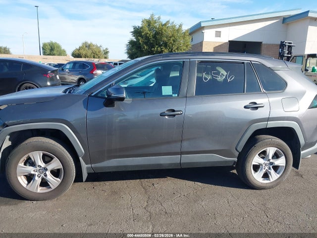 Toyota Rav4 Xle 2019 2T3W1RFV3KW028226 Image 15