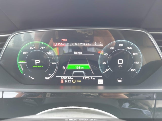 Aukcja sprzedaży 2021 Audi E-tron Premium Plus Quattro, vin: WA1LAAGE8MB039232, numer aukcji: 44480512