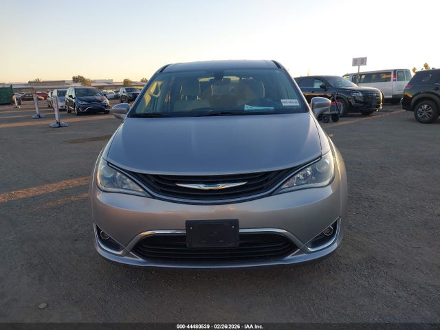 Aukcja sprzedaży 2018 Chrysler Pacifica Hybrid Touring Plus, vin: 2C4RC1H70JR332968, numer aukcji: 44480539