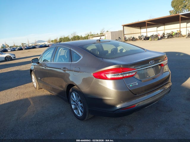 3FA6P0PU6JR271330 Ford Fusion Energi Se Luxury