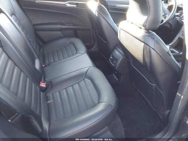 3FA6P0PU6JR271330 Ford Fusion Energi Se Luxury