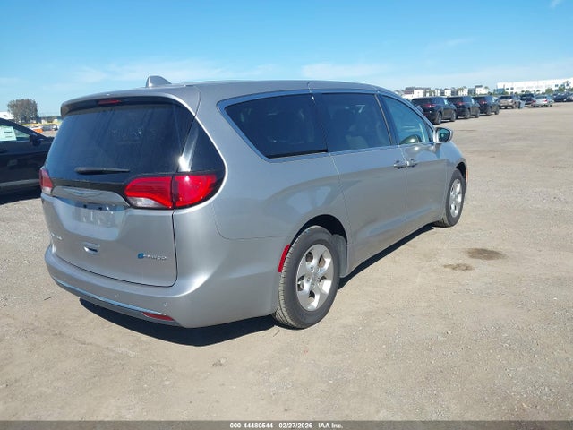 2C4RC1H71JR332963 Chrysler Pacifica Hybrid Touring Plus
