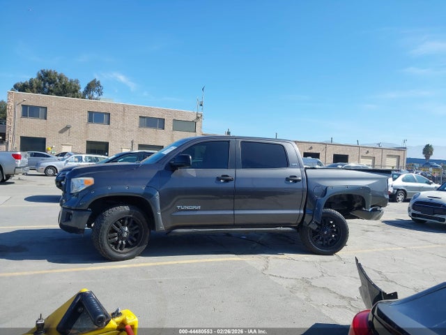 5TFEM5F17HX115057 Toyota Tundra Sr5 4.6l V8