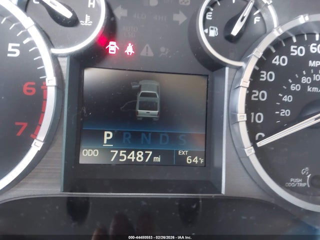 5TFEM5F17HX115057 Toyota Tundra Sr5 4.6l V8