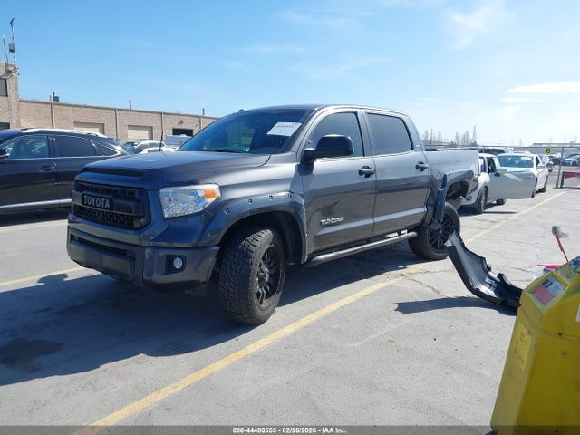 5TFEM5F17HX115057 Toyota Tundra Sr5 4.6l V8