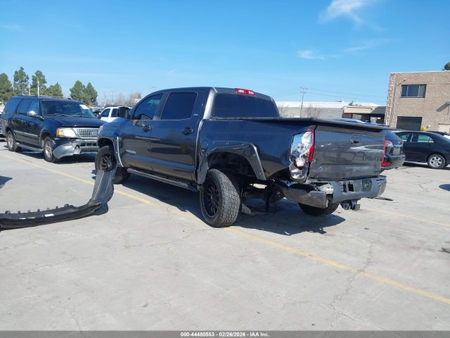 5TFEM5F17HX115057 Toyota Tundra Sr5 4.6l V8