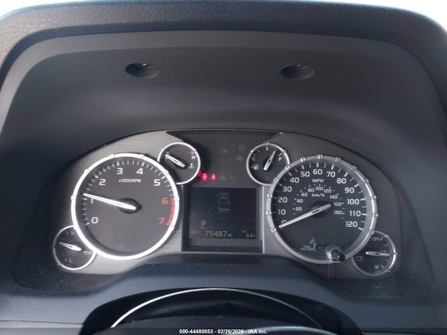 5TFEM5F17HX115057 Toyota Tundra Sr5 4.6l V8