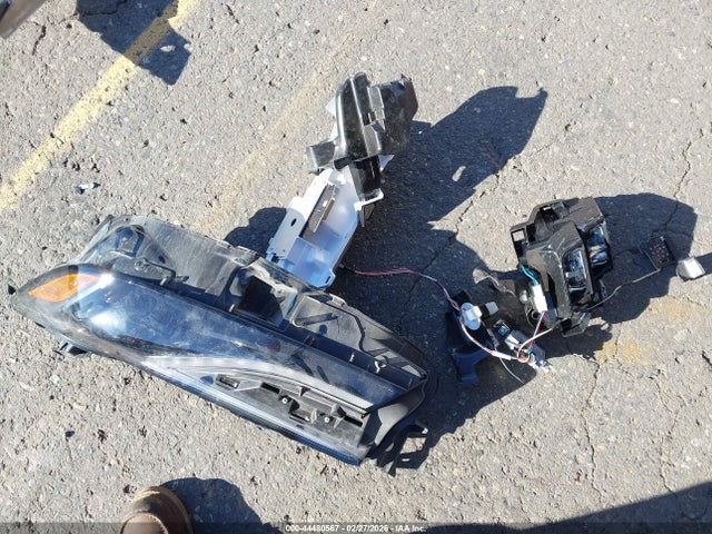 Toyota CAMRY XSE 2025 4T1DBADK0SU511258 Image 18