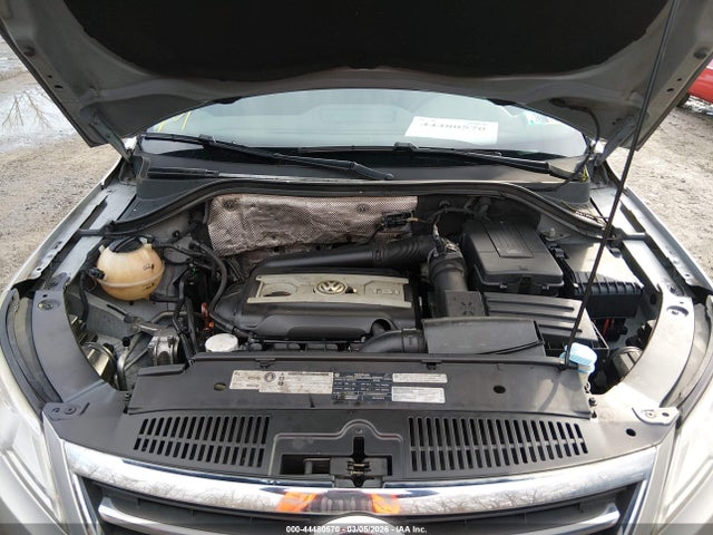 2011 VOLKSWAGEN TIGUAN WVGBV7AX5BW560977 Photo 9