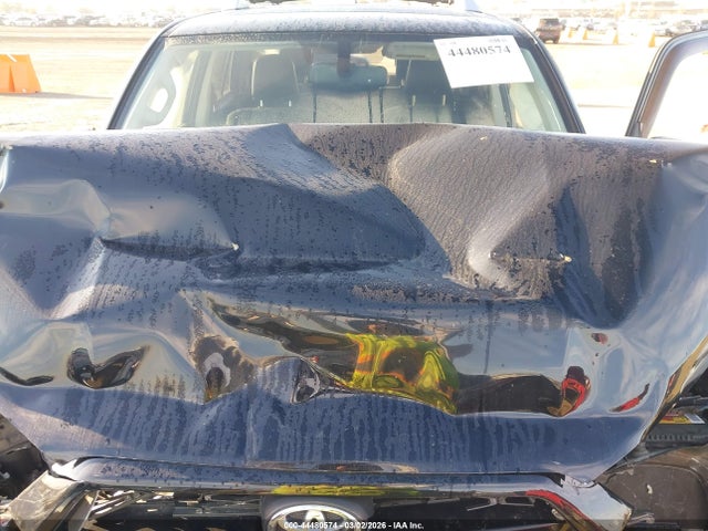 JTEBU5JR8G5322742 Toyota 4runner Sr5 Premium