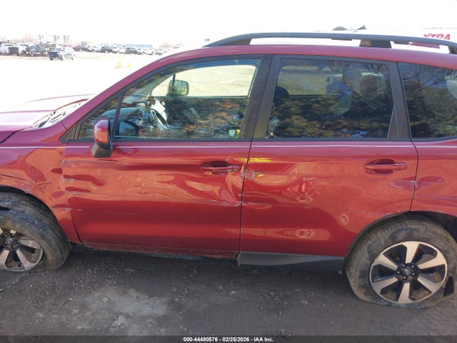 Продаж на аукціоні авто 2017 Subaru Forester 2.5i Premium, vin: JF2SJAEC5HH458159, номер лоту: 44480576