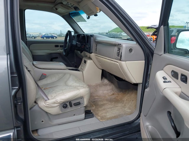 44480588 :رقم المزاد ، 3GKFK16T52G213119 vin ، 2002 Gmc Yukon Xl 1500 Slt مزاد بيع