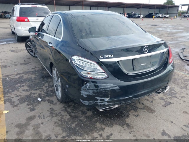 55SWF4JBXHU208172 Mercedes-Benz C 300