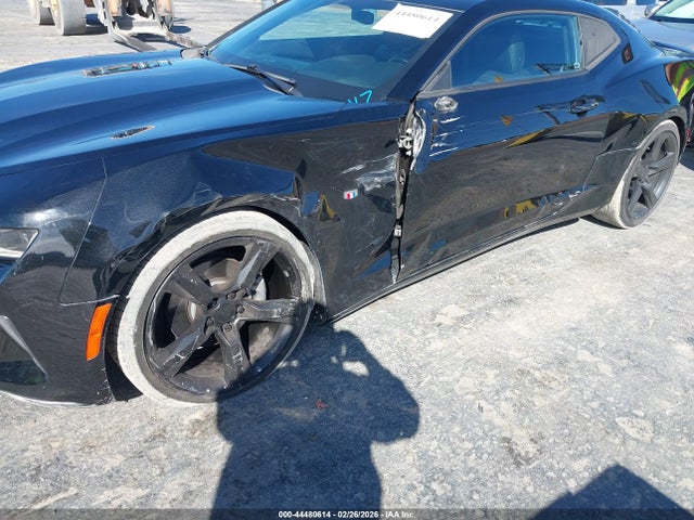 1G1FD1RS5G0161469 Chevrolet Camaro 2lt