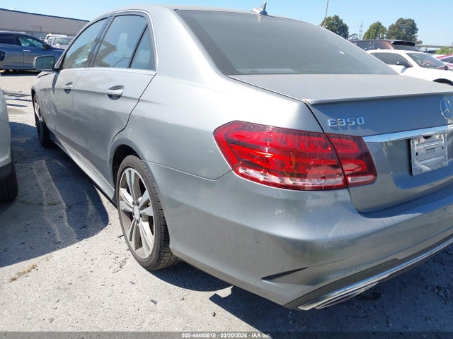 Mercedes-Benz E 350 2014 WDDHF5KB6EA865298 Image 3