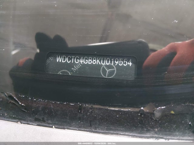 WDCTG4GB8KU019554 Mercedes-Benz Gla 250 4matic