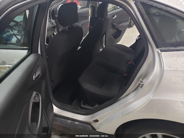 Ford FOCUS SE 2018 1FADP3F29JL327185 Image 11