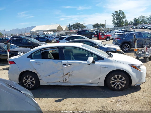 JTDEAMDE9MJ001809 Toyota Corolla Hybrid Le
