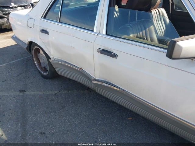 1985 MERCEDES-BENZ 380 WDBCA32C4FA162203 Photo 5