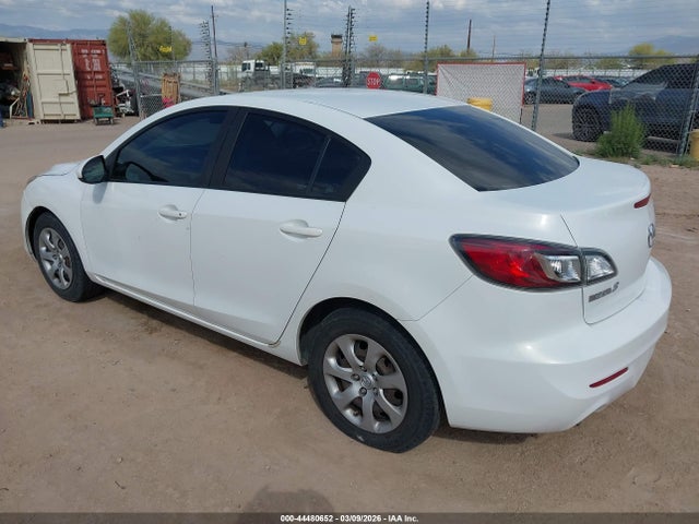 Продажа на аукционе авто 2013 Mazda Mazda3 I Sv, vin: JM1BL1TG0D1832291, номер лота: 44480652