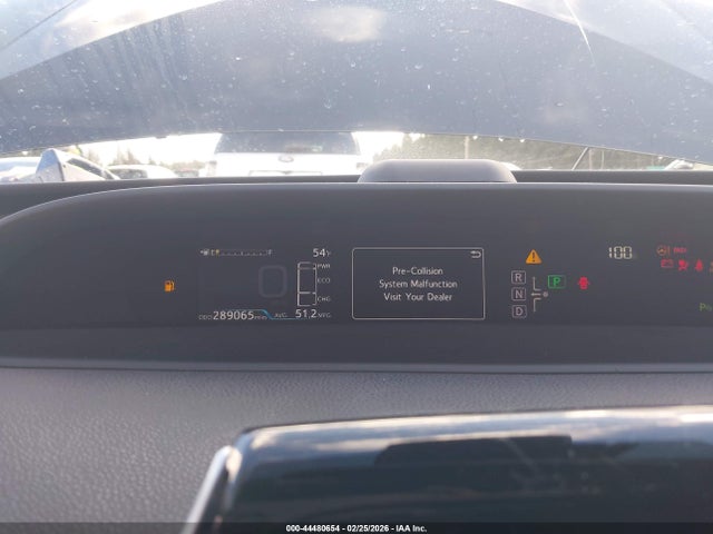 JTDKARFUXG3512443 Toyota Prius Four