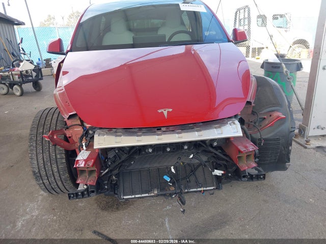 2023 TESLA MODEL Y 7SAYGDEE1PA136112 Photo 5