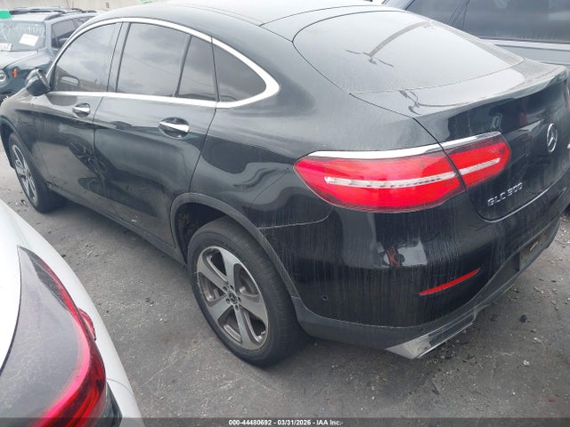 2019 MERCEDES-BENZ GLC 300 COUPE WDC0J4KB2KF572054 Photo 2