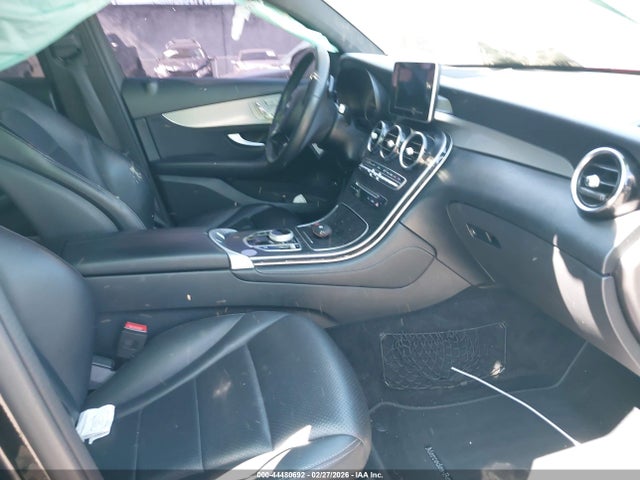 2019 MERCEDES-BENZ GLC 300 COUPE WDC0J4KB2KF572054 Photo 4