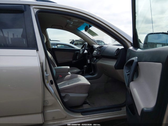 2006 TOYOTA RAV4 JTMBD33V766018054 Photo 4