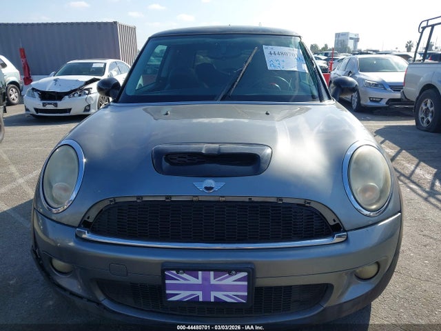 2009 MINI COOPER S WMWMF73559TW80700 Photo 5