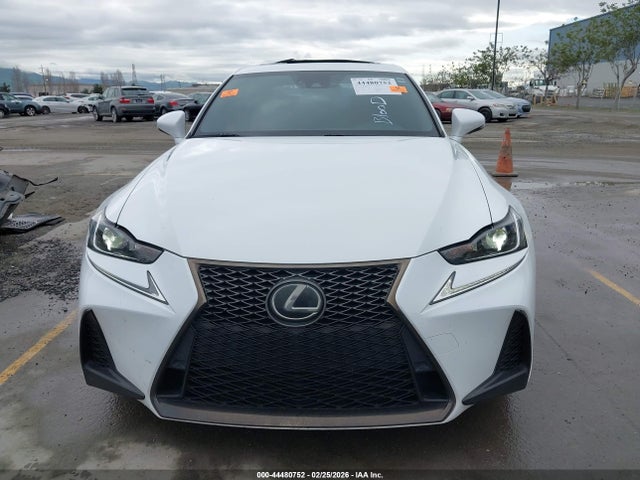 Auction sale of the 2018 Lexus Is 300, vin: JTHBA1D29J5082031, lot number: 44480752