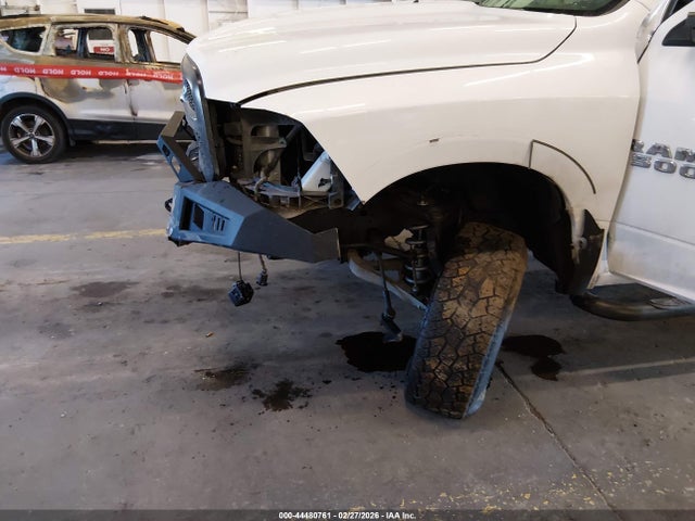 2018 RAM 1500 1C6RR6FG8JS330504 Photo 5