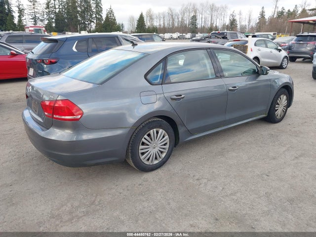 Volkswagen Passat 1.8t S 2014 1VWAT7A38EC093222 Image 4